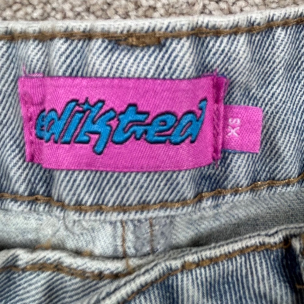 Edikted Wide Leg Jeans Light Wash Pink Bow Back Pocket Baggy Denim XS 1433 - Picture 4 of 8